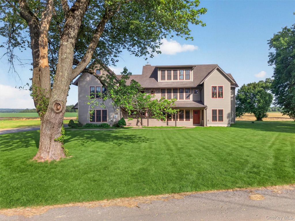 231-233 Celery Avenue 231, New Hampton, NY 10958