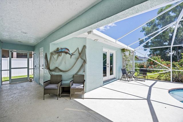 631 SE Stow Terrace, Port St. Lucie, FL 34984