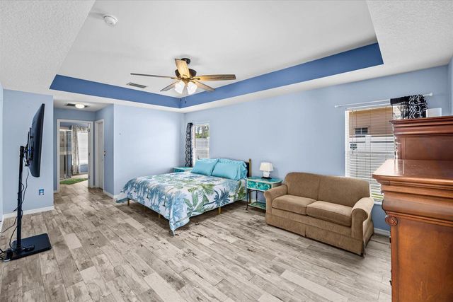 631 SE Stow Terrace, Port St. Lucie, FL 34984