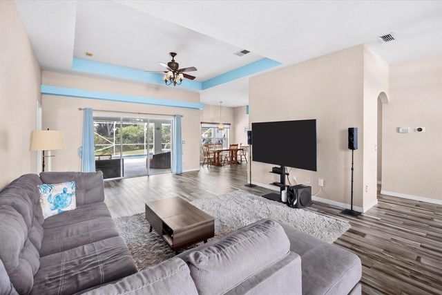631 SE Stow Terrace, Port St. Lucie, FL 34984