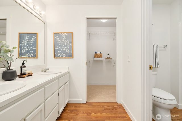 2715 NE 184th Place, Lake Forest Park, WA 98155