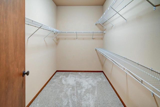 9305 Golden Hue Boulevard, Verona, WI 53593