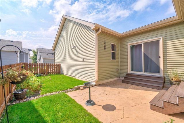 9305 Golden Hue Boulevard, Verona, WI 53593