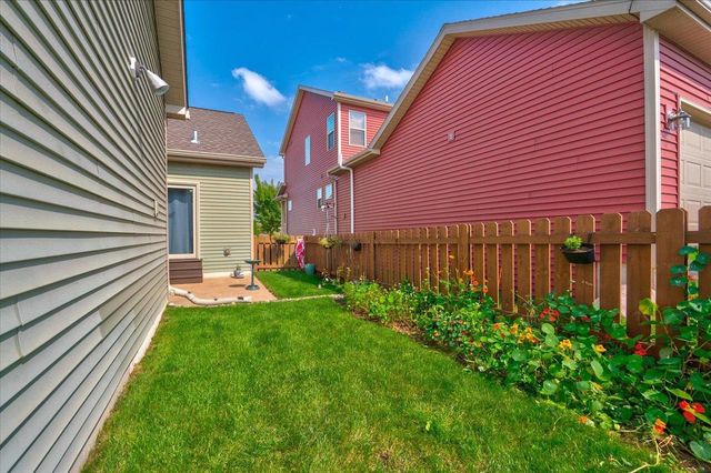 9305 Golden Hue Boulevard, Verona, WI 53593