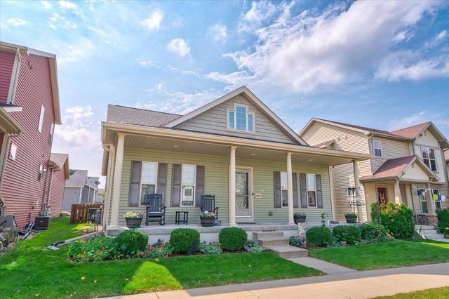 9305 Golden Hue Boulevard, Verona, WI 53593