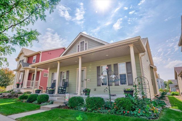 9305 Golden Hue Boulevard, Verona, WI 53593