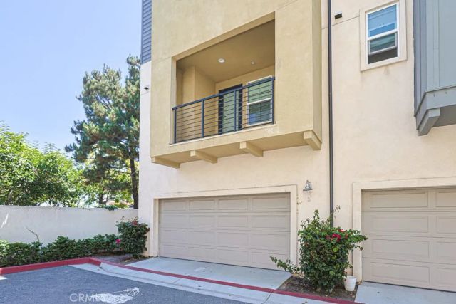 1410 N Harbor 1, Santa Ana, CA 92703