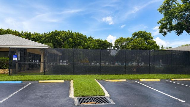 677 TRACE Circle 205, Deerfield Beach, FL 33441