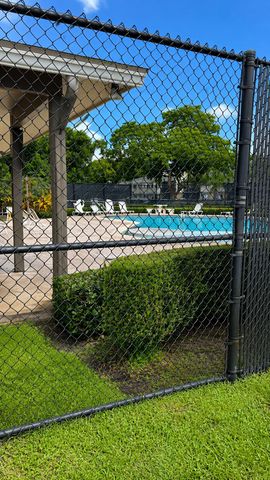 677 TRACE Circle 205, Deerfield Beach, FL 33441