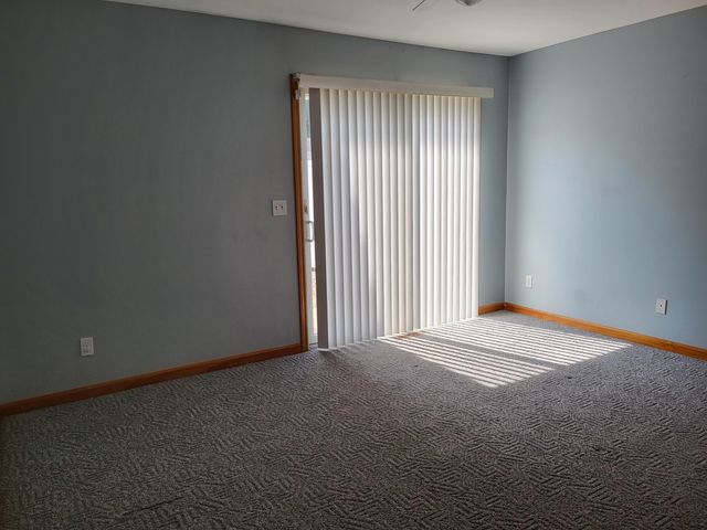 34 Victoria Circle, La Porte, IN 46350