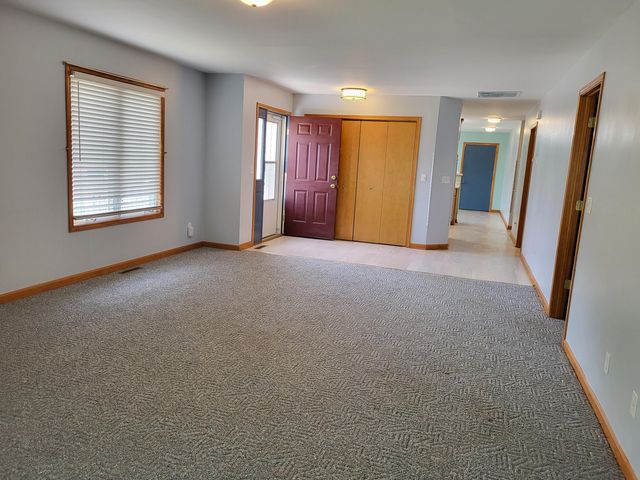 34 Victoria Circle, La Porte, IN 46350