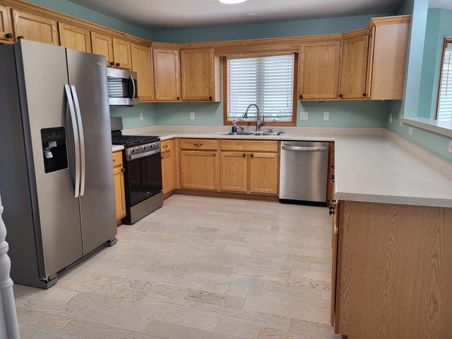 34 Victoria Circle, La Porte, IN 46350