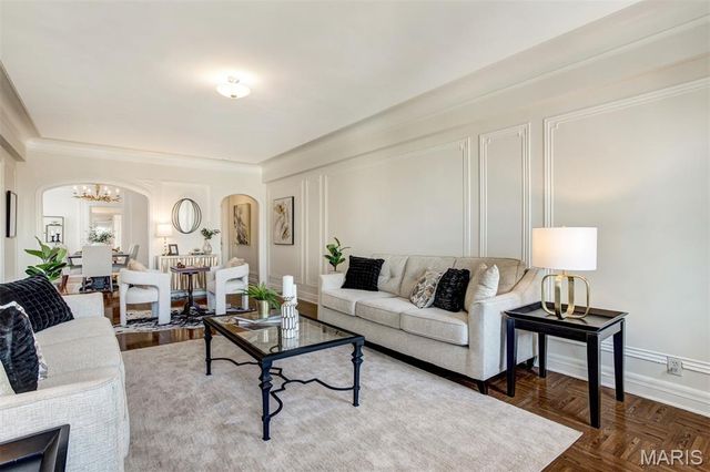 4440 Lindell Boulevard 801, St Louis, MO 63108