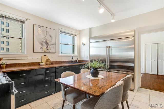 4440 Lindell Boulevard 801, St Louis, MO 63108