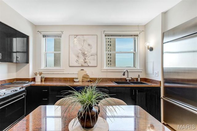 4440 Lindell Boulevard 801, St Louis, MO 63108