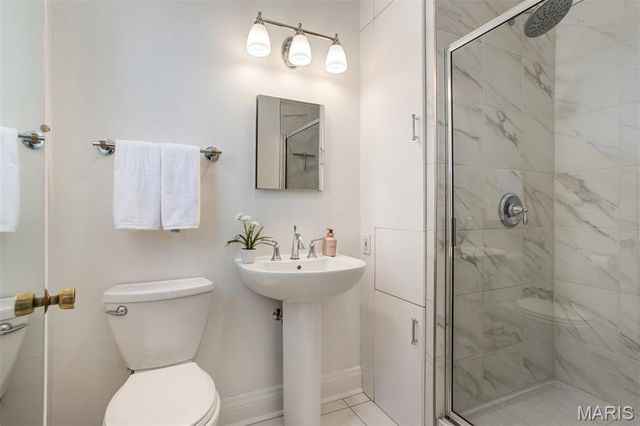 4440 Lindell Boulevard 801, St Louis, MO 63108