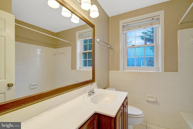 4142 36TH ST S, Arlington, VA 22206