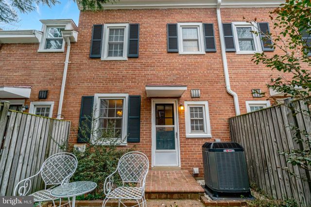 4142 36TH ST S, Arlington, VA 22206