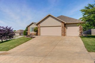 1801 North Cumberland Drive, Ozark, MO 65721
