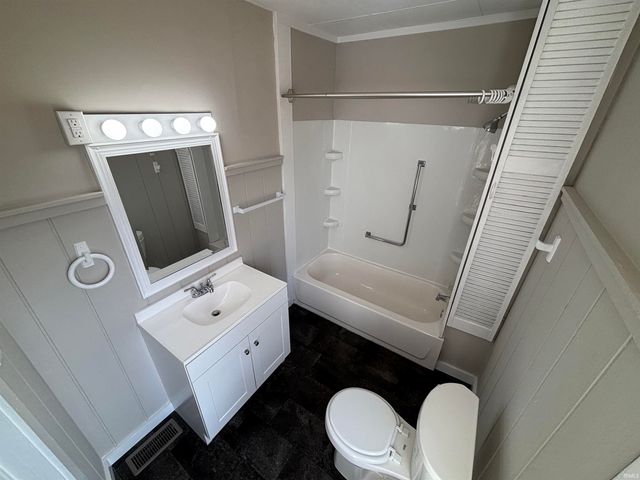 917 Oak Street, Vincennes, IN 47591