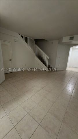 8986 W Flagler St 6, Miami, FL 33174