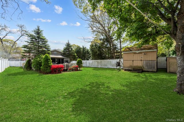 164 Dare Road, Selden, NY 11784