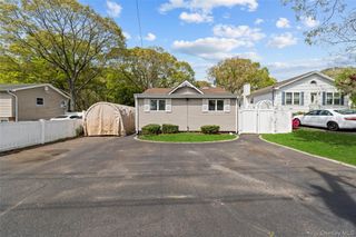 164 Dare Road, Selden, NY 11784
