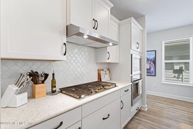 381 PIONEER VILLAGE Drive, Ponte Vedra, FL 32081