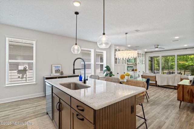 381 PIONEER VILLAGE Drive, Ponte Vedra, FL 32081
