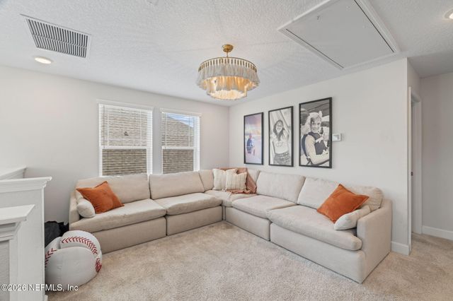 381 PIONEER VILLAGE Drive, Ponte Vedra, FL 32081