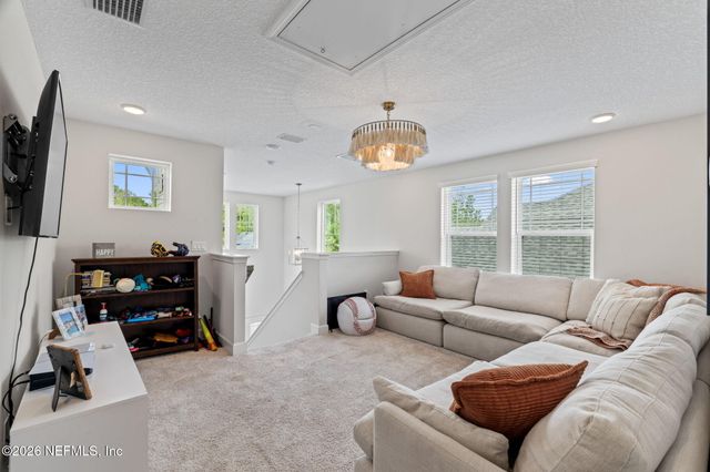 381 PIONEER VILLAGE Drive, Ponte Vedra, FL 32081