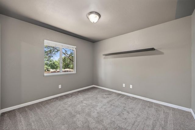1627 Gerry Ct, Auburn, CA 95603