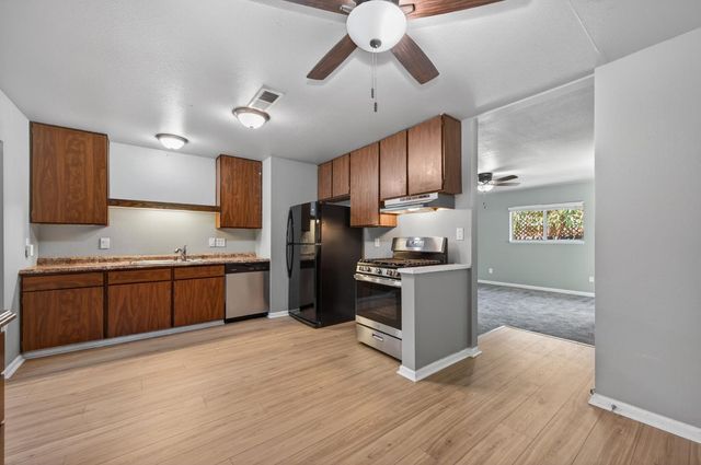 1627 Gerry Ct, Auburn, CA 95603