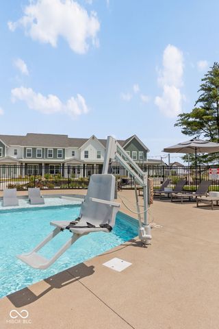 8798 Chauncey Street, Zionsville, IN 46077