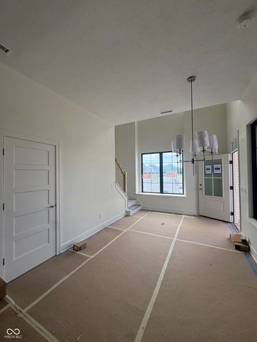 8798 Chauncey Street, Zionsville, IN 46077