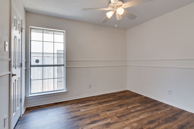319 Kessler Drive, Euless, TX 76039