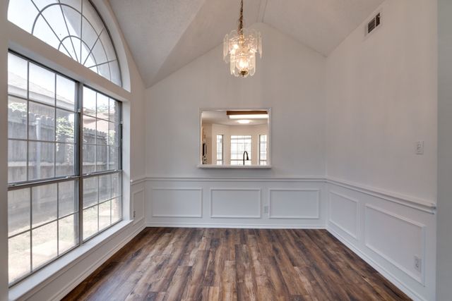 319 Kessler Drive, Euless, TX 76039