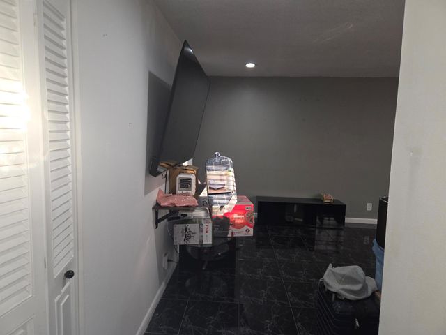 1474 N Mangonia Circle, West Palm Beach, FL 33401