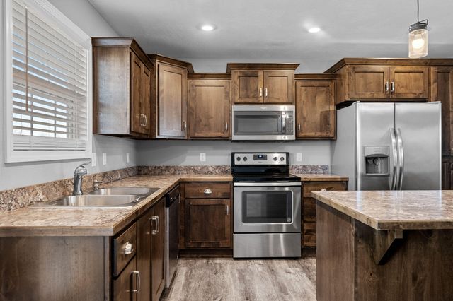 256 Velma Drive, Seymour, MO 65746