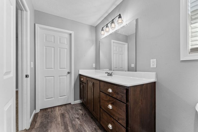 256 Velma Drive, Seymour, MO 65746