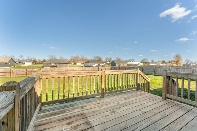 256 Velma Drive, Seymour, MO 65746