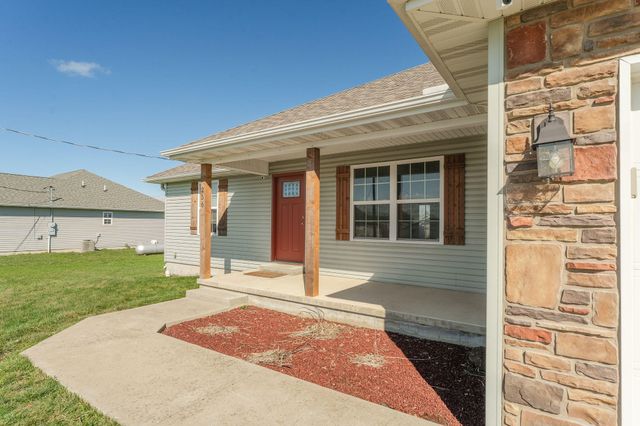 256 Velma Drive, Seymour, MO 65746