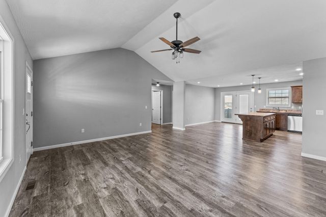 256 Velma Drive, Seymour, MO 65746