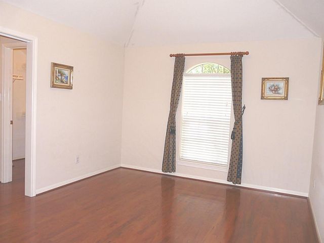 3216 Shadowwalk Drive, Houston, TX 77082