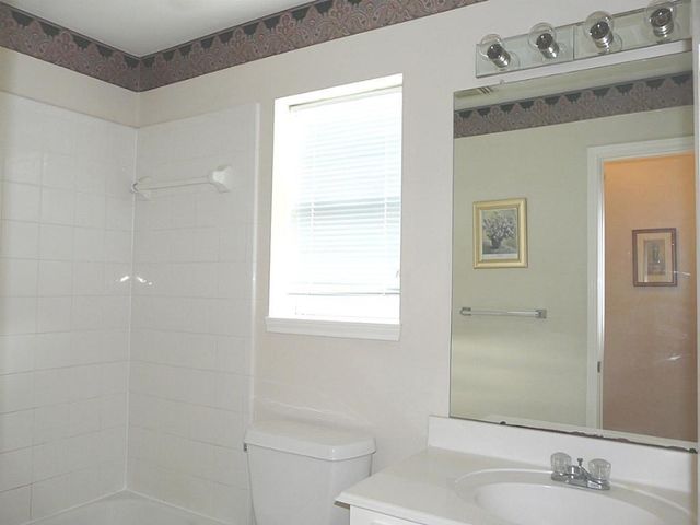 3216 Shadowwalk Drive, Houston, TX 77082