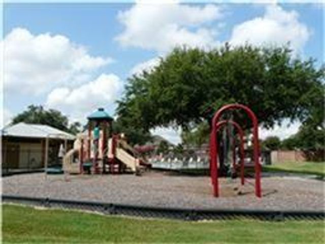 3216 Shadowwalk Drive, Houston, TX 77082