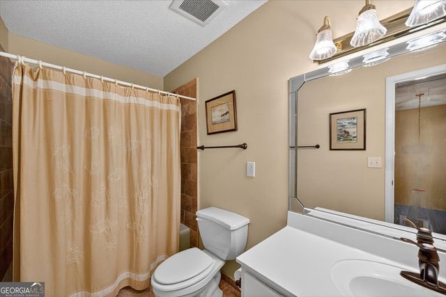 205 Sweetwater Court, Lizella, GA 31052