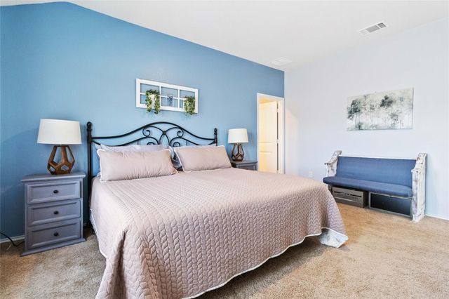 215 WHIPPORWILL LN, San Marcos, TX 78666