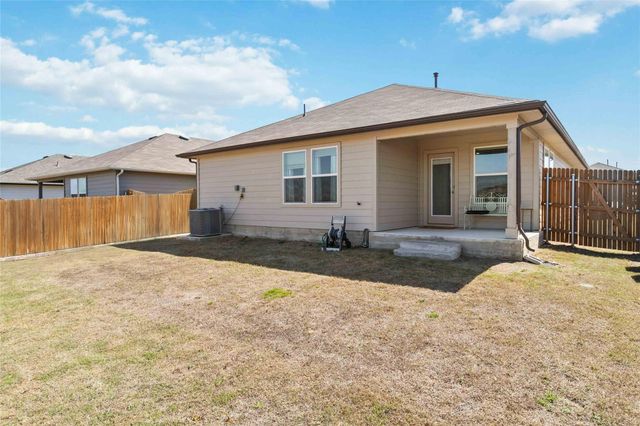 215 WHIPPORWILL LN, San Marcos, TX 78666