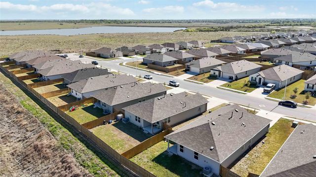 215 WHIPPORWILL LN, San Marcos, TX 78666